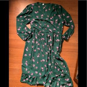 Old Navy Green Floral Dress